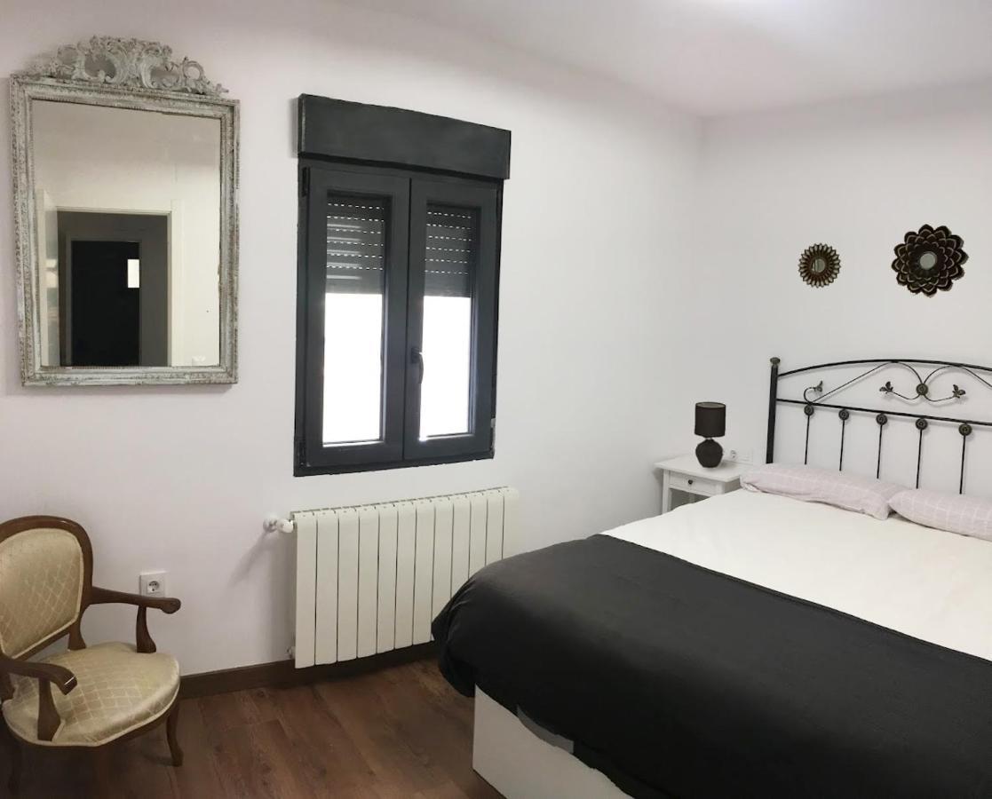 Family Cuenca Apartment Куенка Екстериор снимка